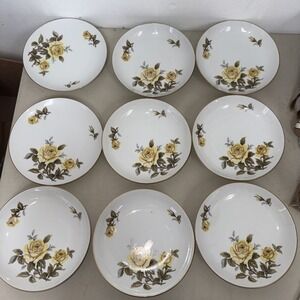 🌼 Harmony House Fine China "Yellow Rose" – Set of 9 Pieces – Made in Japan